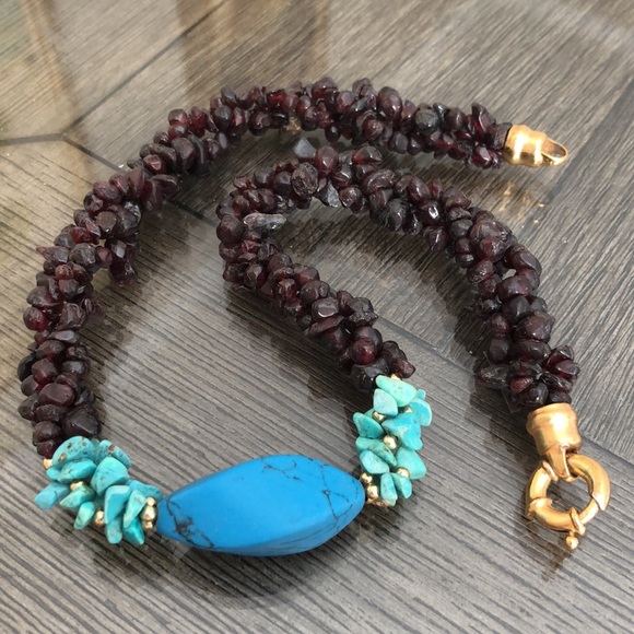 Vintage Rough Cut Garnet, Turquoise and Howelite Necklace - Picture 4 of 14